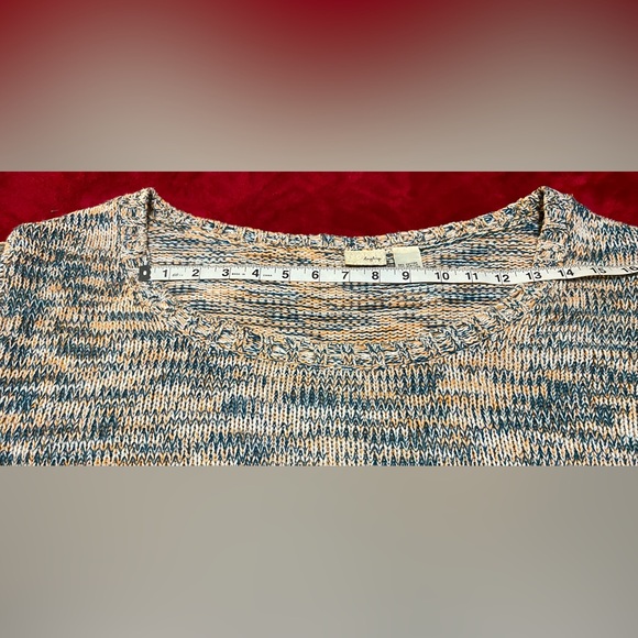 Large Perfect Daytrip off the shoulder sweater Super Cute Trend Stylish Like New - Picture 7 of 17